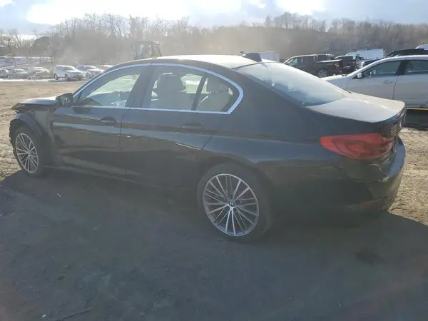 WBAJR7C01LBP96388 2020 BMW 5ER - Image 2