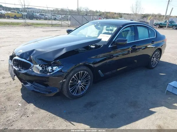 WBAJR7C03LCD76807 2020 BMW 5ER - Image 2