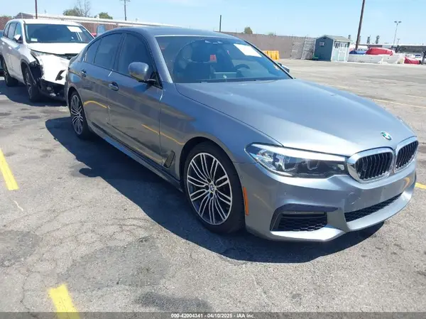 WBAJS1C0XLWW78639 2020 BMW 5ER - Image 1