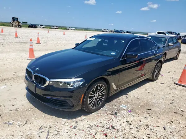 WBAJS3C02LCE01869 2020 BMW 5ER - Image 1