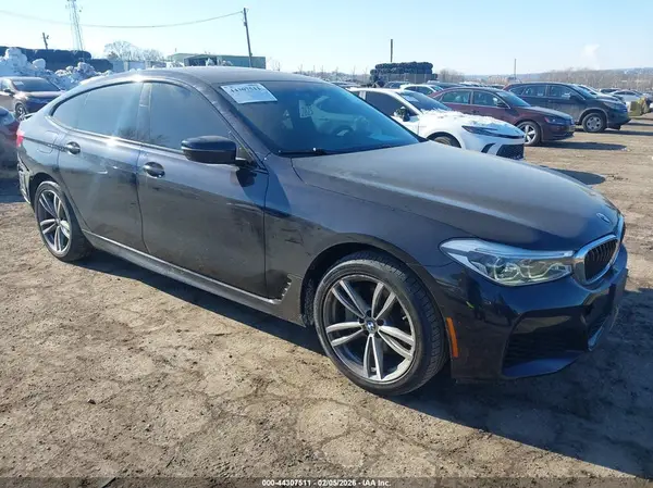 WBAJV6C50KBK08643 2019 BMW 6ER - Image 1