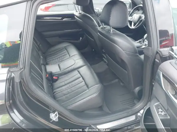 WBAJV6C50KBK08934 2019 BMW 6ER - Image 8