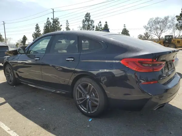 WBAJV6C53JBK06772 2018 BMW 6ER - Image 2
