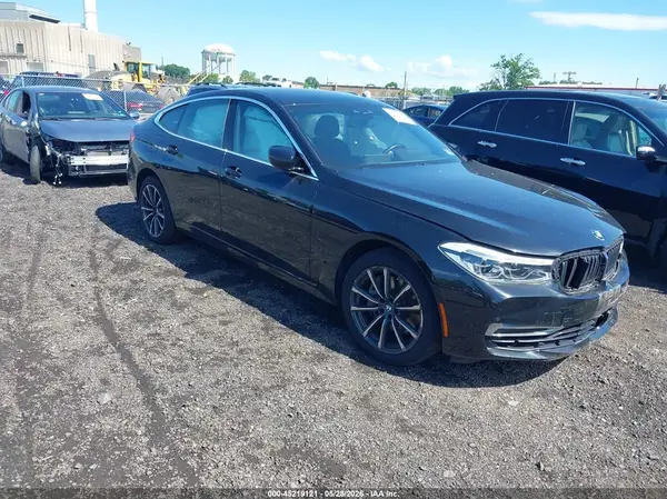 WBAJV6C56KBK08890 2019 BMW 6ER - Image 1