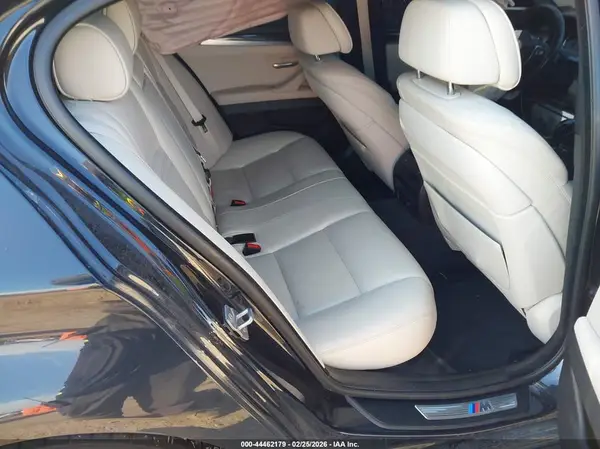 WBAKN9C5XGD961985 2016 BMW 5ER - Image 8