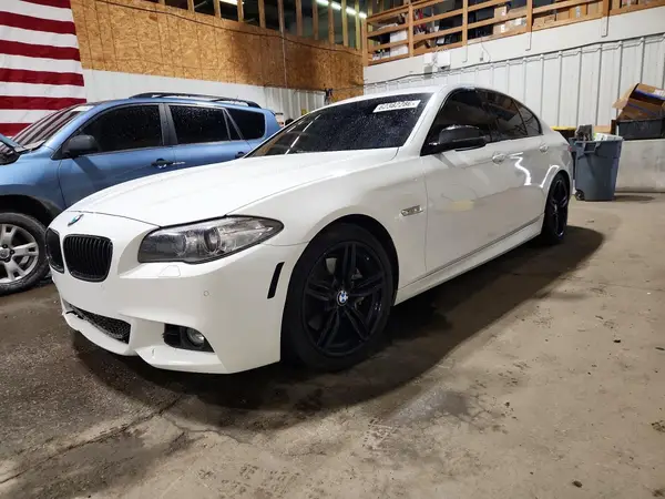 WBAKP9C58GD980772 2016 BMW 5ER - Image 1