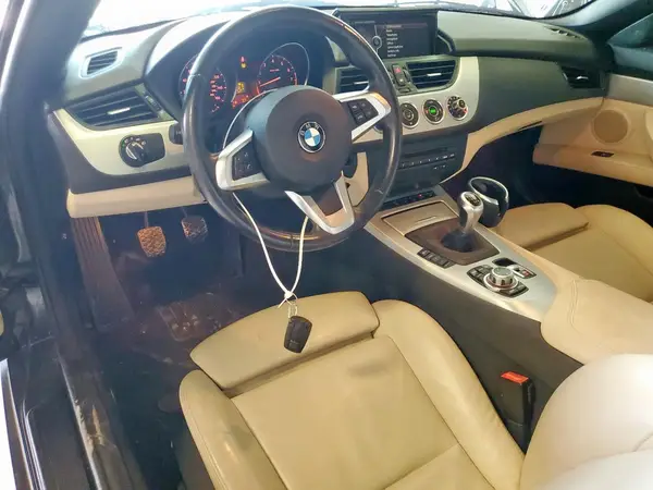 WBALL5C52GJ997836 2016 BMW Z4 - Image 8