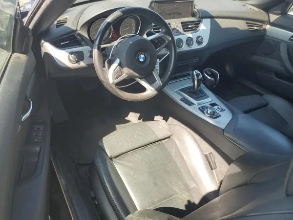 WBALL5C54GP557999 2016 BMW Z4 - Image 8