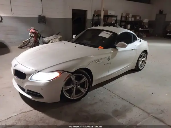 WBALL5C57G5A20381 2016 BMW Z4 - Image 2