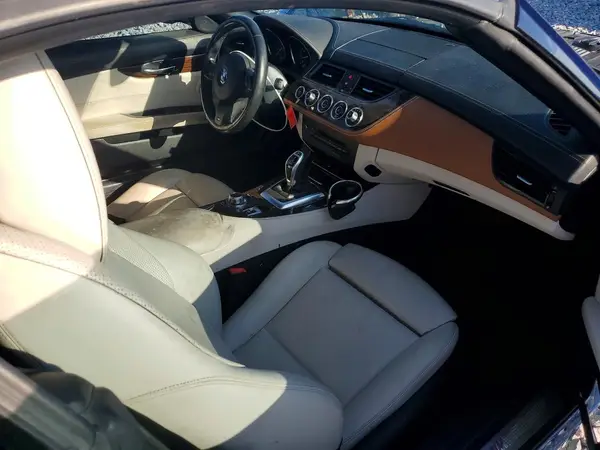 WBALM7C50GJ799426 2016 BMW Z4 - Image 8