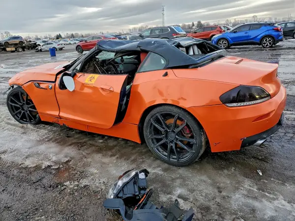 WBALM7C57G5B59807 2016 BMW Z4 - Image 2