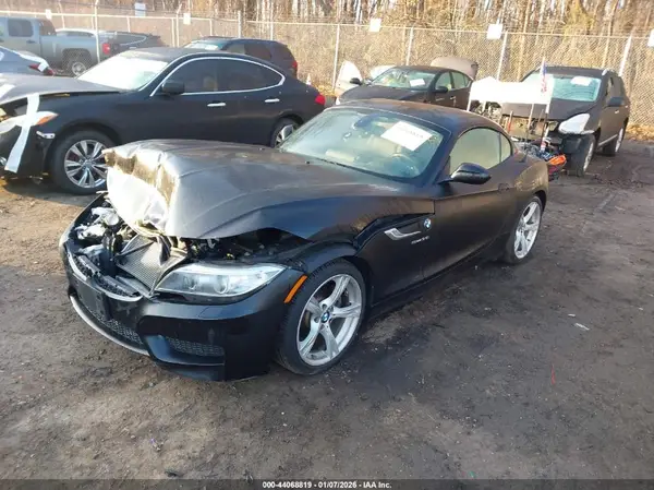 WBALM7C57G5B60195 2016 BMW Z4 - Image 2