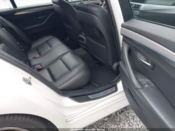WBAXA5C58GG042513 2016 BMW 5ER - Image 8