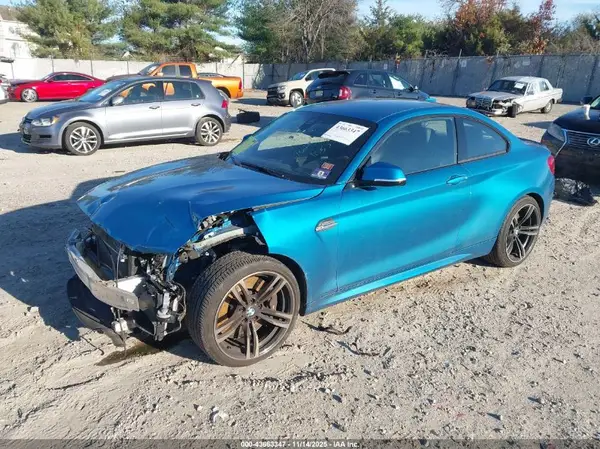 WBS1H9C30HV888490 2017 BMW M2 - Image 2