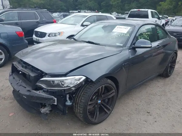 WBS1H9C33HV887298 2017 BMW M2 - Image 2