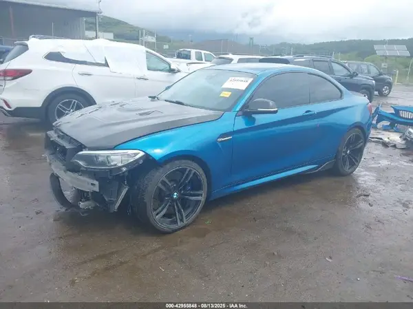 WBS1H9C55HV786233 2017 BMW M2 - Image 2