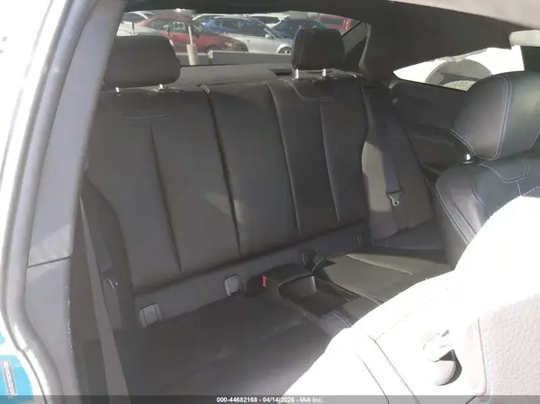 WBS1H9C56GV351915 2016 BMW M2 - Image 8