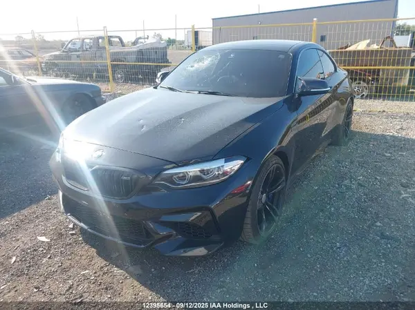WBS1J5C50JVD36303 2018 BMW M2 - Image 2