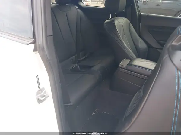 WBS1J5C52JVA12723 2018 BMW M2 - Image 8
