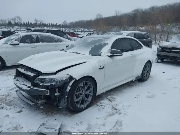 WBS1J5C52JVD37677 2018 BMW M2 - Image 2