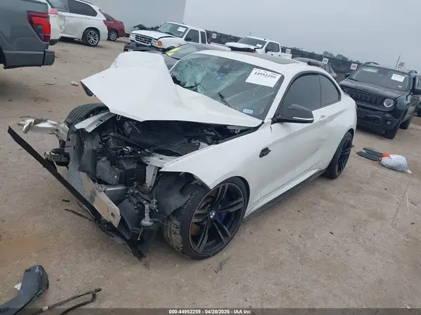 WBS1J5C54JVE51969 2018 BMW M2 - Image 2