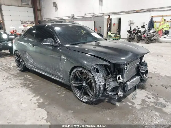 WBS1J5C56JVD36919 2018 BMW M2 - Image 1