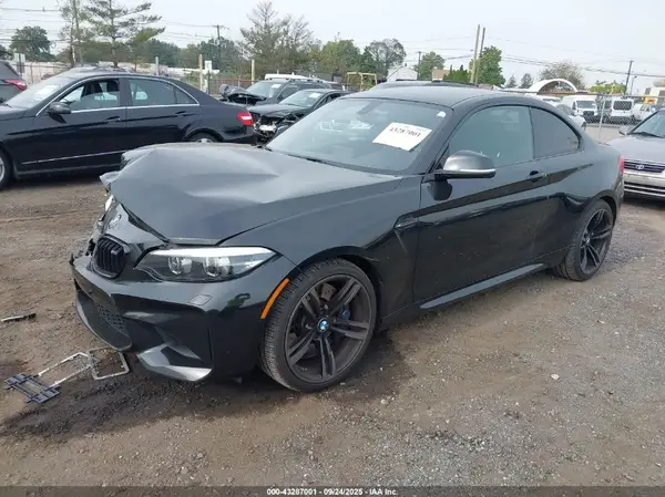 WBS1J5C59J7B70061 2018 BMW M2 - Image 2