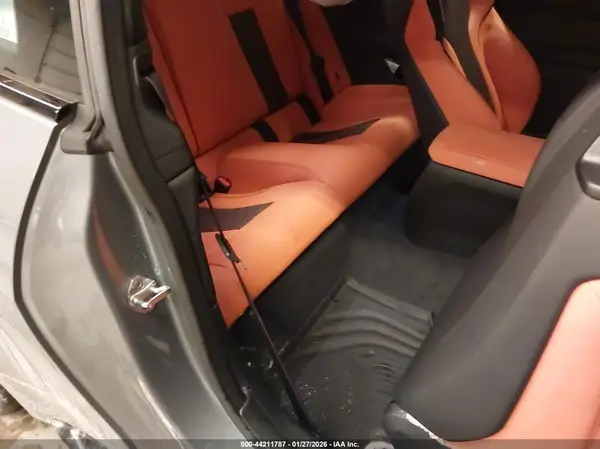 WBS23HK02SCS09116 2025 BMW M4 - Image 8