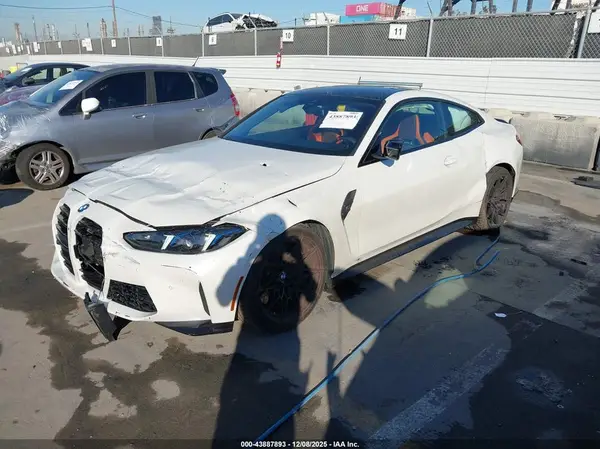WBS23HK02TCV32129 2026 BMW M4 - Image 2