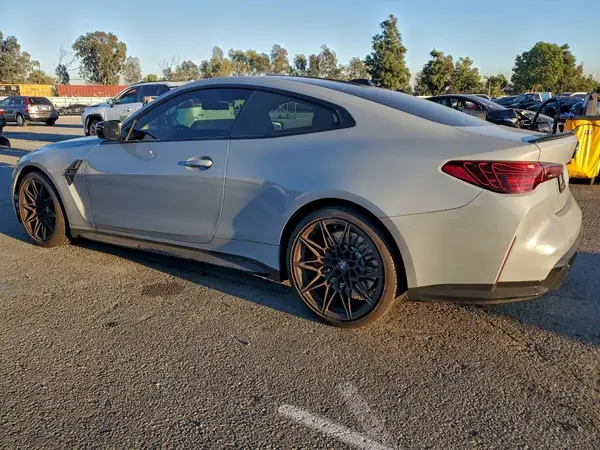 WBS23HK06SCS16652 2025 BMW M4 - Image 2