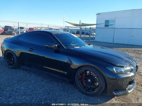 WBS23HK07SCT26285 2025 BMW M4 - Image 1
