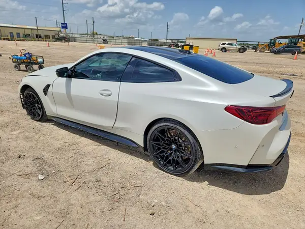 WBS23HK08TCV89726 2026 BMW M4 - Image 2