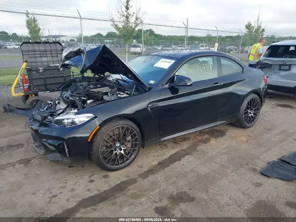 WBS2U7C00M7J64095 2021 BMW M2 - Image 2