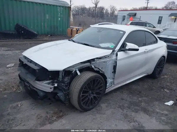 WBS2U7C0XL7D83082 2020 BMW M2 - Image 2