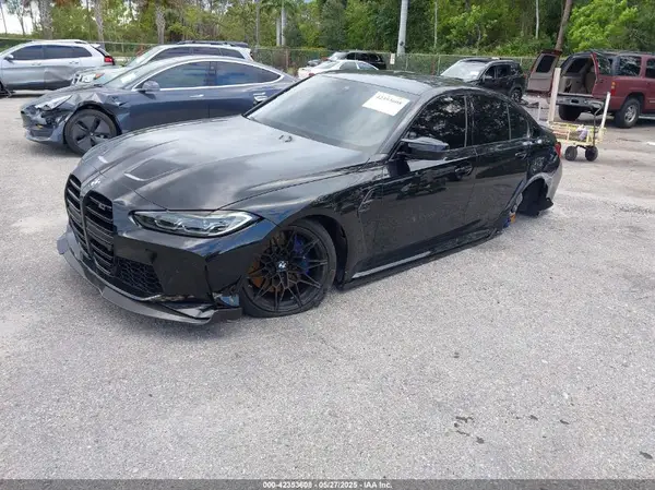 WBS33AY0XRFS35085 2024 BMW M3 - Image 2
