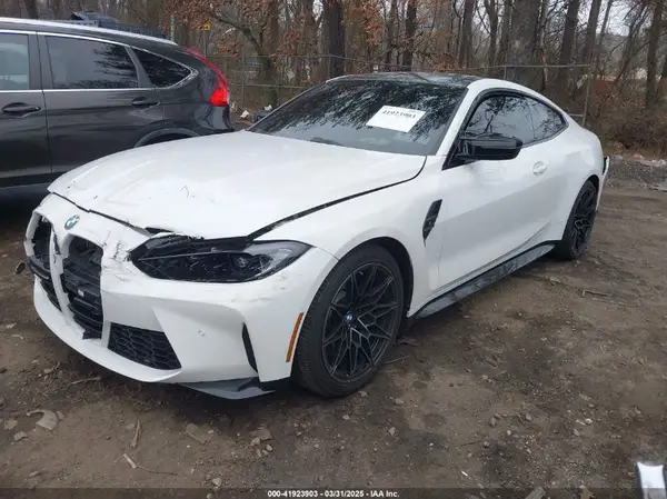 WBS33AZ01NCK14992 2022 BMW M4 - Image 2