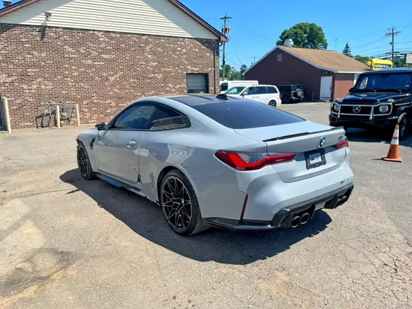 WBS33AZ0XNCH99378 2022 BMW M4 - Image 2