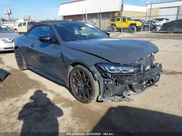 WBS33BA00NCJ63924 2022 BMW M4 - Image 1