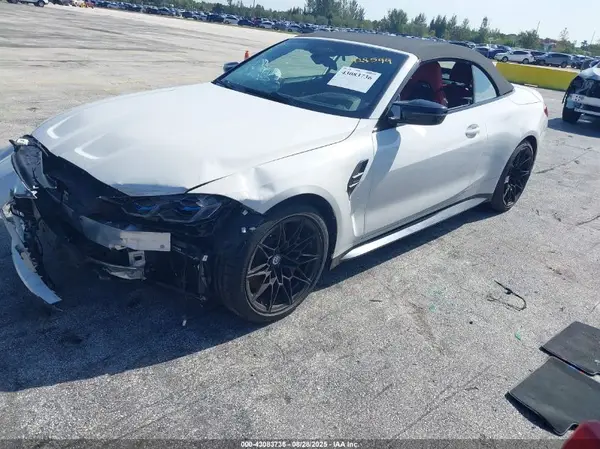 WBS33BA03PCL58483 2023 BMW M4 - Image 2