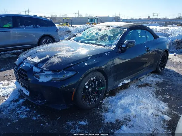 WBS33BA07RCP56735 2024 BMW M4 - Image 2