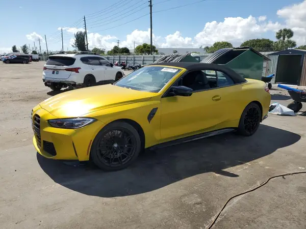 WBS33BA08RCR82377 2024 BMW M4