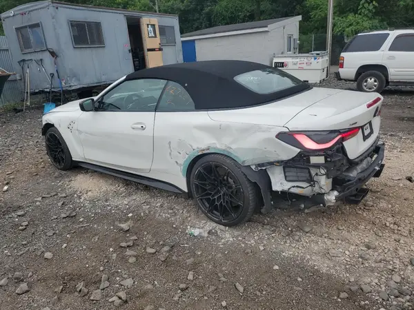 WBS33BA09PCL63168 2023 BMW M4 - Image 2