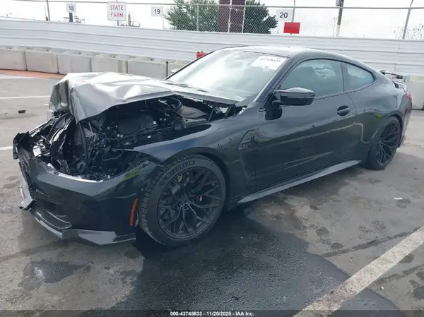 WBS33HK08SCU84526 2025 BMW M4 - Image 2