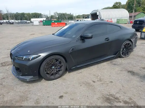 WBS33HK09SCT35719 2025 BMW M4 - Image 2