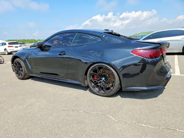 WBS33HK09TCX32459 2026 BMW M4 - Image 2