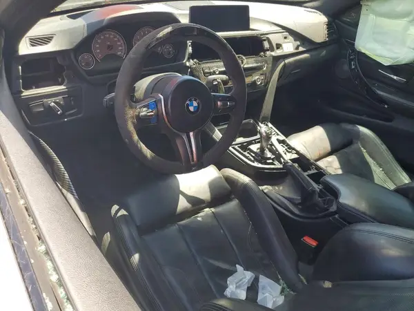 WBS3R9C31HA014095 2017 BMW M4 - Image 8