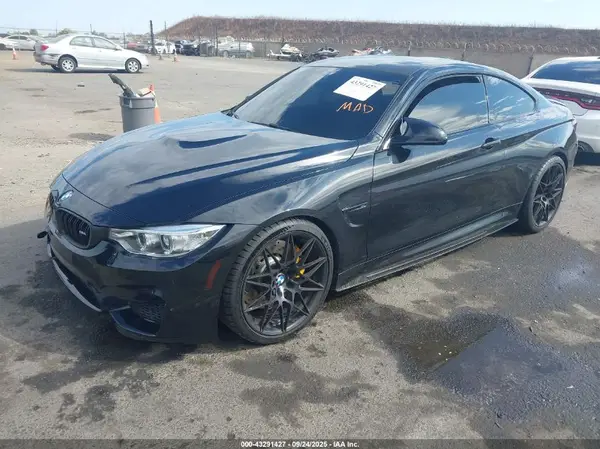 WBS3R9C31HA014341 2017 BMW M4 - Image 2