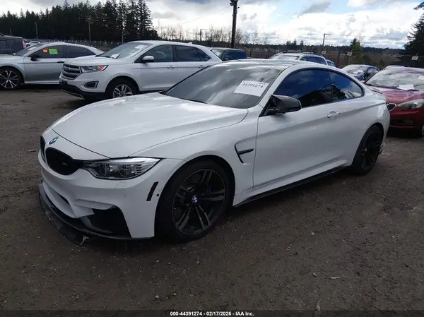 WBS3R9C50GK337631 2016 BMW M4 - Image 2