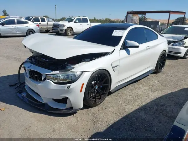 WBS3R9C50GK338259 2016 BMW M4 - Image 2