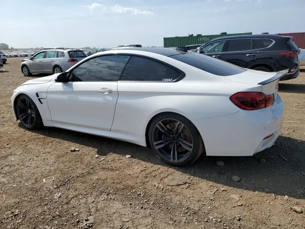 WBS3R9C54GK336630 2016 BMW M4 - Image 2
